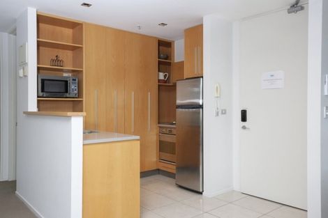 Photo of property in 1/2 Lowell Place, Waipahihi, Taupo, 3330
