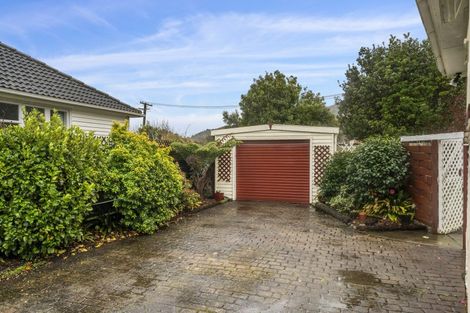Photo of property in 11 Harris Street, Naenae, Lower Hutt, 5011