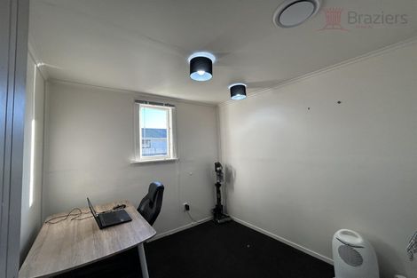Photo of property in 3 Camelia Place, Islington, Christchurch, 8042
