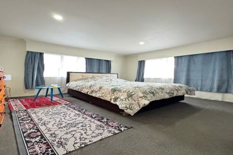 Photo of property in 8 Martin Road, Manurewa, Auckland, 2102