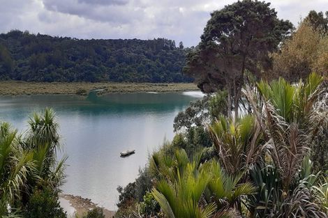 Photo of property in 9 Okura River Road, Okura, Albany, 0792