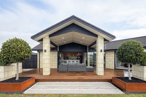 Photo of property in 34 Mike Smith Drive, Cambridge, 3434