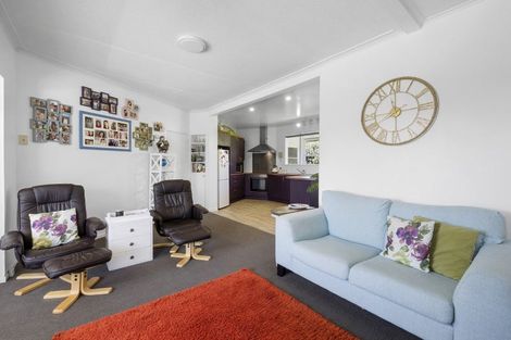 Photo of property in 1/92b South Road, Blagdon, New Plymouth, 4310