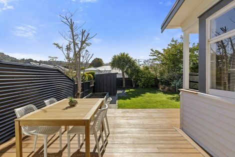 Photo of property in 19a Montague Street, Alicetown, Lower Hutt, 5010