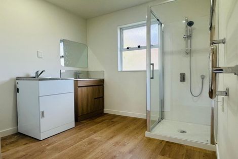 Photo of property in 46 Christmas Road, Manurewa, Auckland, 2102