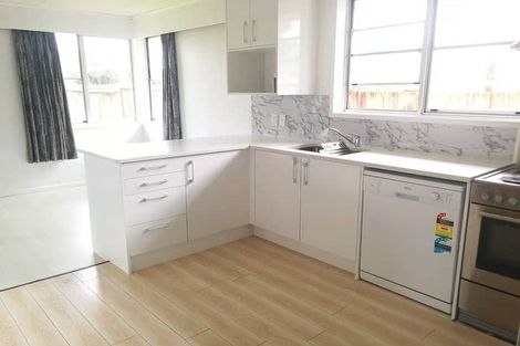 Photo of property in 10 Ware Place, Pakuranga Heights, Auckland, 2010