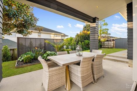 Photo of property in 39 Kittiwake Drive, Schnapper Rock, Auckland, 0632