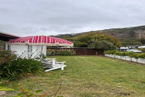 Photo of property in 3 Raekura Place, Redcliffs, Christchurch, 8081