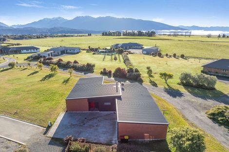 Photo of property in 35 Paton Place, Te Anau, 9600