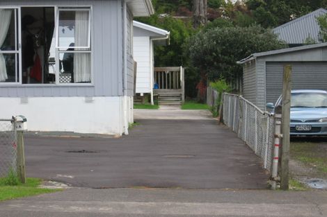 Photo of property in 8 Don Buck Road, Massey, Auckland, 0614
