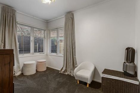 Photo of property in 69 Kervil Avenue, Te Atatu Peninsula, Auckland, 0610