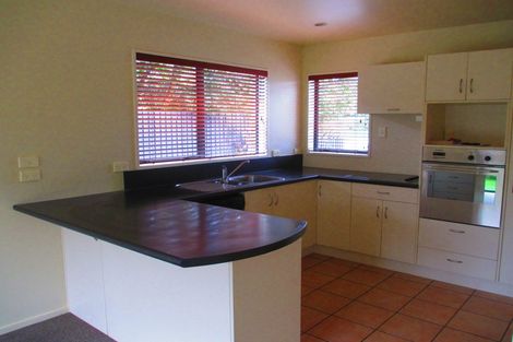 Photo of property in 102 Roberta Drive, Somerfield, Christchurch, 8024