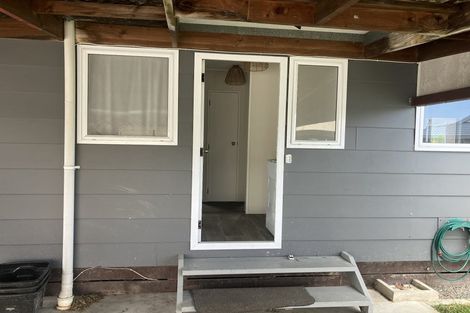 Photo of property in 2/434 Gloucester Street, Taradale, Napier, 4112