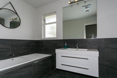 Photo of property in 122a Guppy Road, Taradale, Napier, 4112