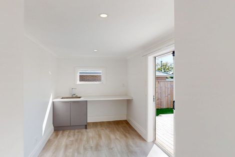 Photo of property in 19 Chelwood Street, Takaro, Palmerston North, 4412