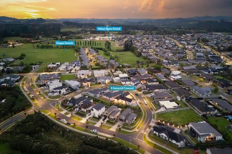 Photo of property in 8 Gemscott Crescent, Huapai, Kumeu, 0810