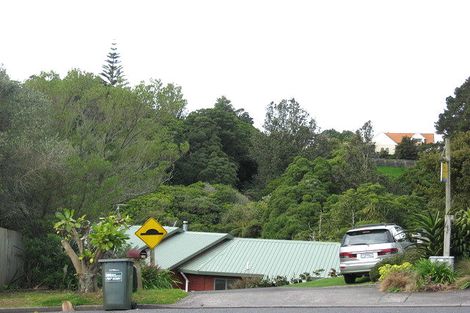 Photo of property in 74 Karina Road, Merrilands, New Plymouth, 4312