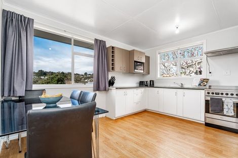 Photo of property in 3 Stipulate Place, Ascot Park, Porirua, 5024
