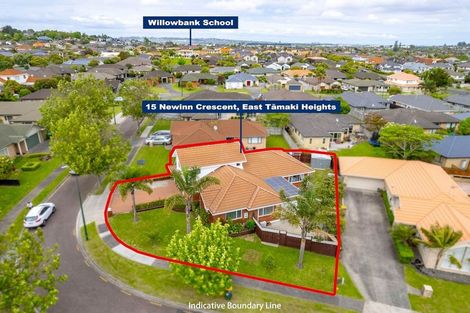 Photo of property in 15 Newinn Crescent, East Tamaki Heights, Auckland, 2016