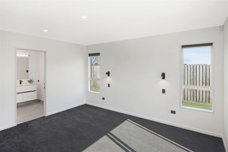 Photo of property in 6 Ciaran Close, Broomfield, Christchurch, 8042