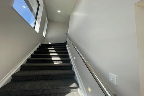 Photo of property in 105 Great South Road, Manurewa, Auckland, 2102