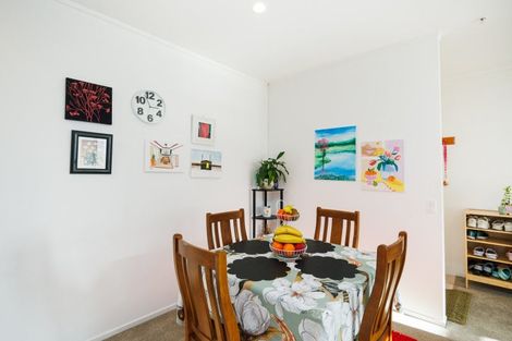 Photo of property in Maddison Apartments, 3/6c Queen Street, Palmerston North, 4410