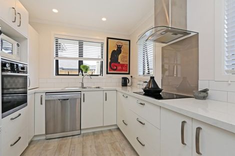 Photo of property in Frimley Village, 28/23 Matariki Avenue, Frimley, Hastings, 4120