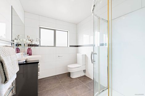 Photo of property in 3 Clady Drive, Flat Bush, Auckland, 2019