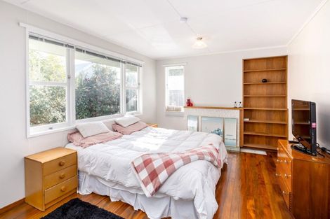 Photo of property in 2 Wood Street, Greytown, 5712