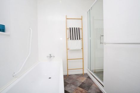 Photo of property in 61 Antrim Street, Windsor, Invercargill, 9810