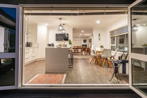 Photo of property in 2 Patterson Lane, Raumati Beach, Paraparaumu, 5032