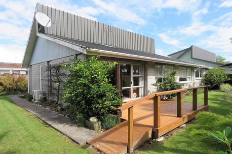 Photo of property in 39 Domett Street, Westport, 7825