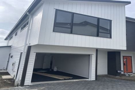 Photo of property in 17c Kemble Close, Mangere, Auckland, 2022
