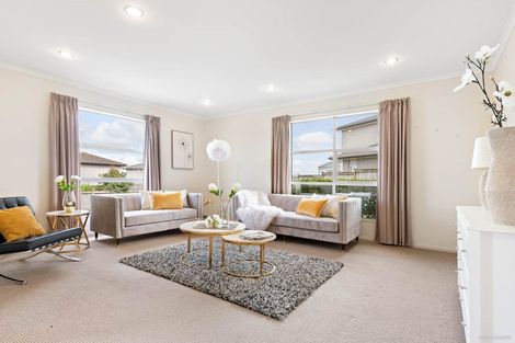 Photo of property in 3 Clady Drive, Flat Bush, Auckland, 2019