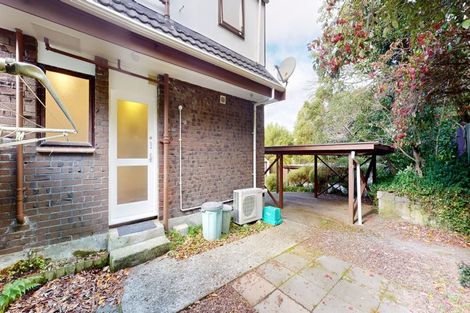 Photo of property in 4/75 Delhi Crescent, Khandallah, Wellington, 6035