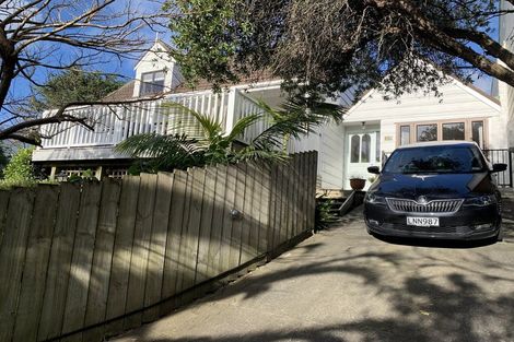 Photo of property in 1/73 Oaktree Avenue, Browns Bay, Auckland, 0630
