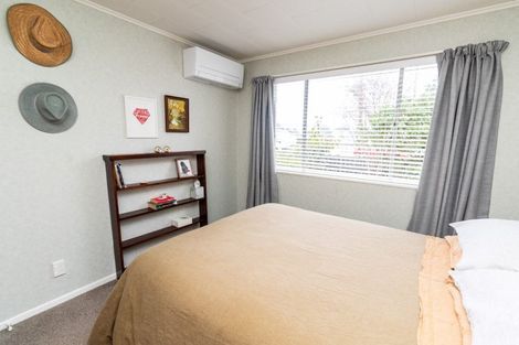 Photo of property in 9 Ward Street, Trentham, Upper Hutt, 5018