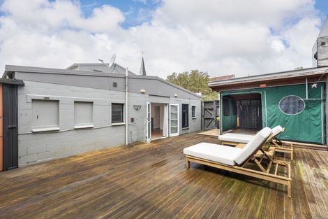 Photo of property in 43 Domett Street, Waitara, 4320