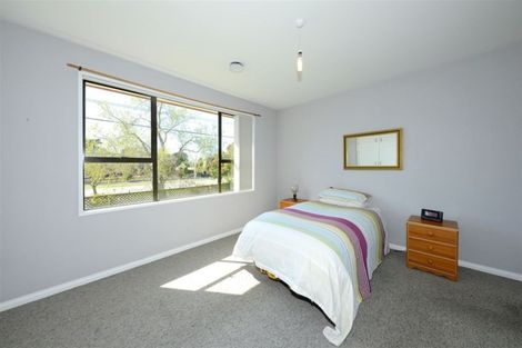 Photo of property in 452 Linwood Avenue, Woolston, Christchurch, 8062