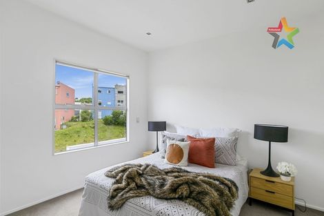 Photo of property in 44 Saddleback Grove, Karori, Wellington, 6012