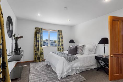 Photo of property in 87 Windermere Road, Papanui, Christchurch, 8053