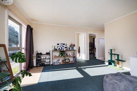 Photo of property in 1/106 Linton Street, West End, Palmerston North, 4410