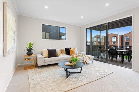 Photo of property in 7/2 Rangitamiro Place, Hobsonville, Auckland, 0616