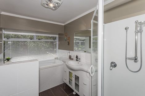 Photo of property in 65 George Point Road, Onerahi, Whangarei, 0110