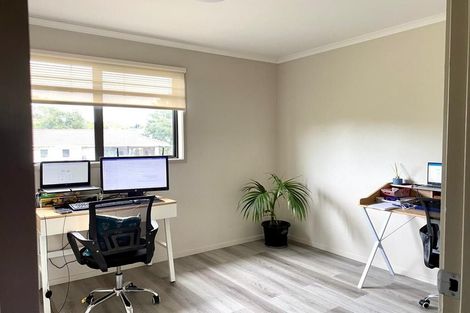 Photo of property in St Claire Village, 39/172 Mcleod Road, Te Atatu South, Auckland, 0610