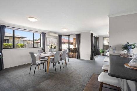 Photo of property in 5 Parsot Place, Pukekohe, 2120