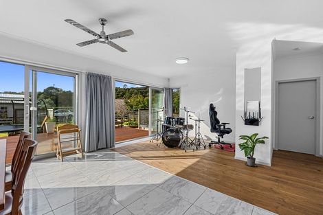 Photo of property in 962 Kahikatea Flat Road, Waitoki, Kaukapakapa, 0871