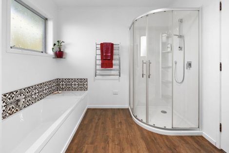 Photo of property in 2220 Kakaramea Road, Ngahinapouri, Hamilton, 3290