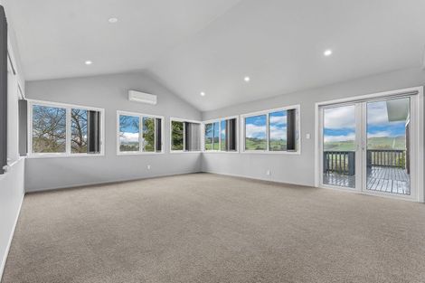 Photo of property in 308 Paparata Road, Bombay, 2675