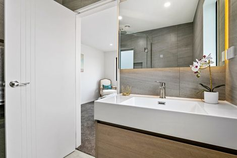 Photo of property in 49b Vera Road, Te Atatu South, Auckland, 0610